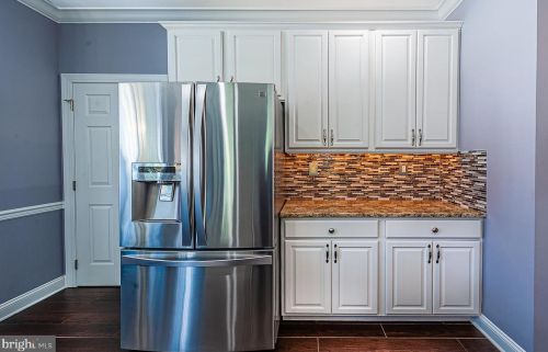 230 Beech Ln, Swedesboro NJ  08085-4034 exterior