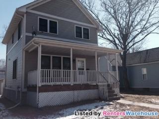 2712 Dupont Ave, Minneapolis MN  55408-1209 exterior