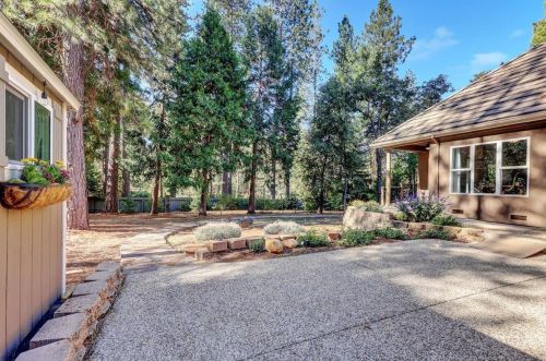 12881 Chatsworth Ln, Grass Valley CA  95945-9739 exterior
