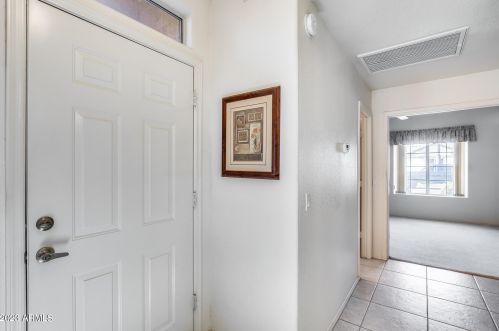 17141 Winding Trl, Sun City, AZ 85374-3519