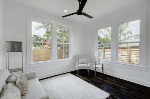 4703 Delores Ave, Austin TX 78721-2001 exterior