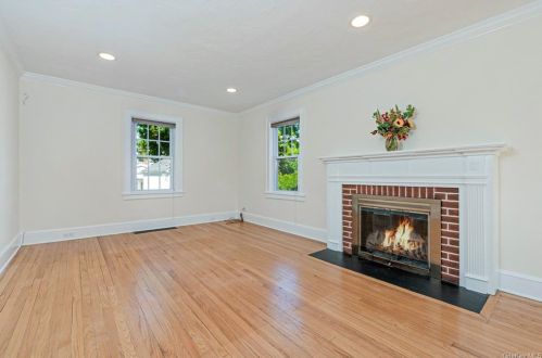 32 Benedict Ave, White Plains, NY 10603-3348
