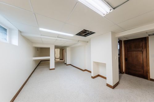 8315 Portland Ave, Milwaukee WI 53213-3017 exterior