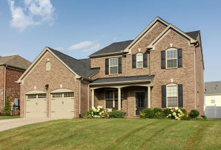 1228 Stockwell Dr, Murfreesboro TN  37128-3883 exterior