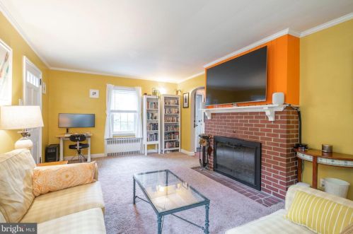 501 Rosedale Dr, Pottstown PA  19464-2909 exterior