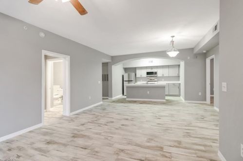 7960 Preserve Cir, Naples, FL 34119-9788