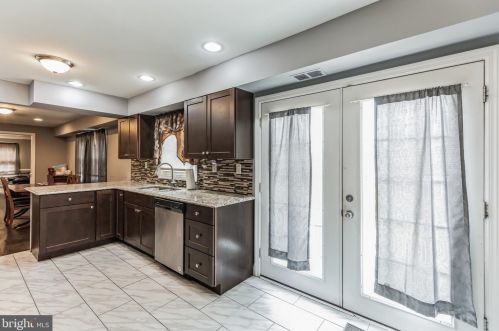 131 Toledo Ln, Willingboro NJ  08046-3722 exterior