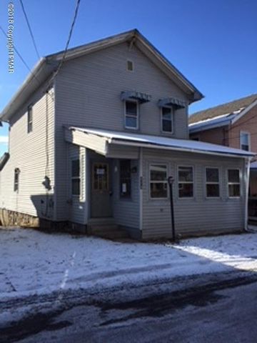 428 Main St, Wapwallopen, PA 18660-2062