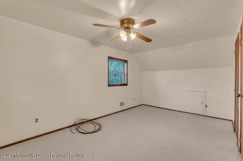 6 Vermont Ave, Jackson Twp NJ  08527-1522 exterior