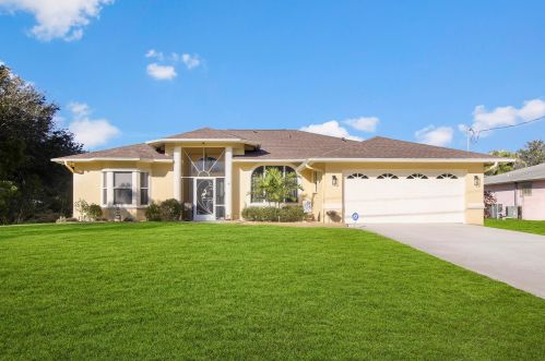 1309 Abingdon Ave, Fort Pierce, FL 34953-7314