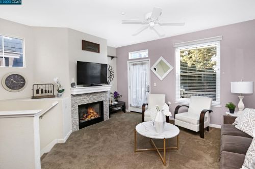 648 Grand Ter, Hayward CA  94541-6530 exterior