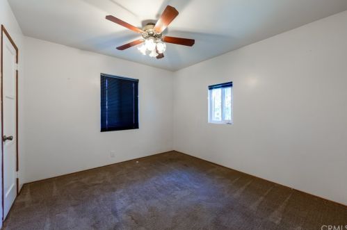 5938 Sunfield Ave, Lakewood CA  90712-1823 exterior