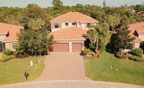 4124 56th Ln, Vero Beach, FL 32967-7591