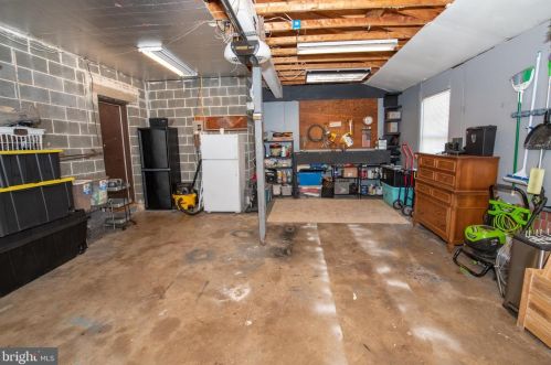 410 Steven St, Norristown PA  19403-2614 exterior