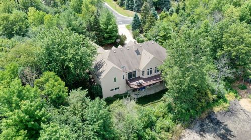 515 Deer Path, Sturtevant, WI 53177-1266