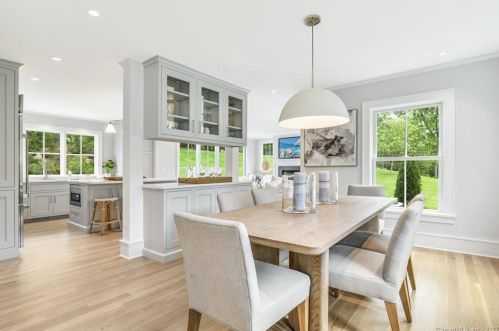 289 Wahackme Rd, New Canaan CT  06840-3935 exterior