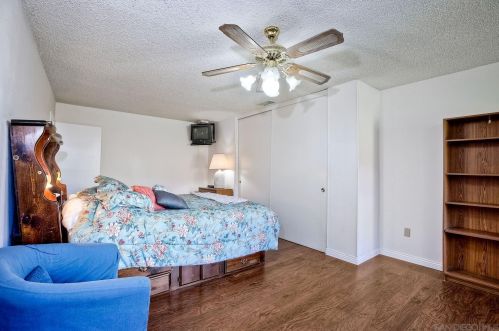 6908 Tanglewood Rd, San Diego CA  92111-4123 exterior