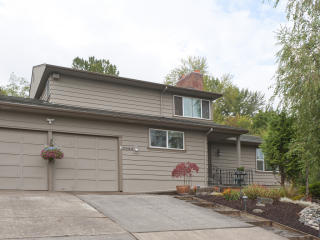 7950 107th Ave, Portland, OR 97266-6330