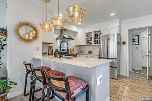 3104 Summit Ave, Union City NJ  07087-2415 exterior