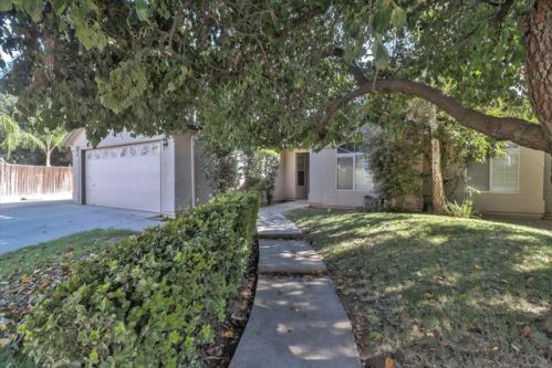 3876 Brix Ave, Fresno CA  93722-1128 exterior