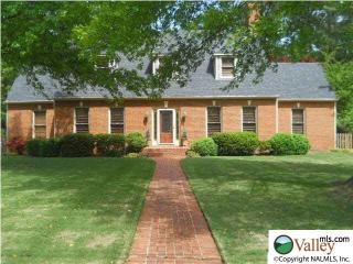 3412 Pinehurst Dr, Decatur, AL 35603-1258