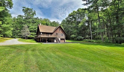 306 Pucky Huddle Rd, Bethel, NY 12720-5210