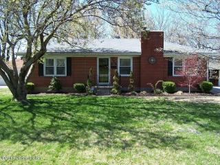 7706 Gayeway Dr, Louisville, KY 40219-4010