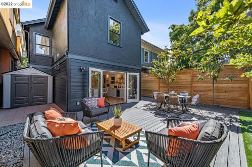 550 25th St, Oakland CA  94606-3336 exterior