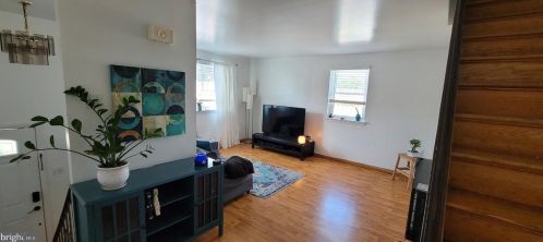 876 Hilton Dr, Lancaster, PA 17603-5836