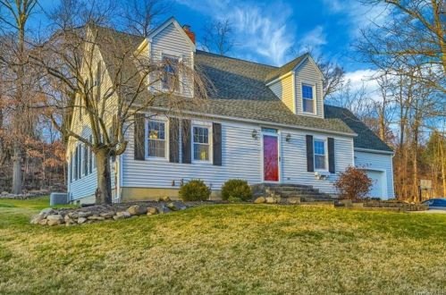 20 Keats Rd, Middletown, NY 10941-1616