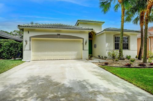 159 Seminole Lakes Dr, West Palm Beach, FL 33411-4211