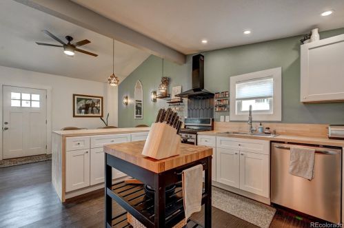 3366 Pearl St, Englewood CO  80113-2714 exterior