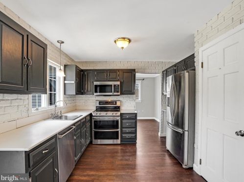 42 Overlook Dr, Primrose PA  17901-4028 exterior