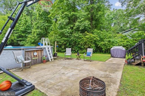 35752 Traci Dr, Laurel DE  19956-4609 exterior