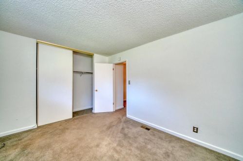 1165 Oddstad Blvd, Pacifica CA  94044-4446 exterior