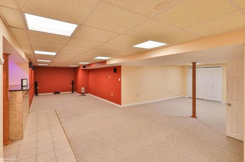 6608 Carmel Dr, Macungie PA  18062-8763 exterior