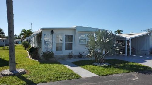 7 Topaz Ln, Naples, FL 34112-6268