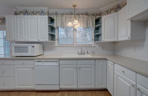 777 Vernon Heights Blvd, Marion OH  43302-5378 exterior