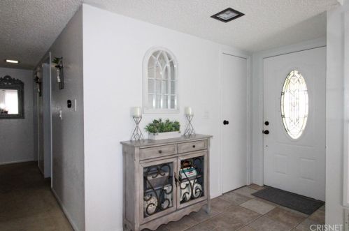2241 Ravenna St, Simi Valley CA  93065-2737 exterior