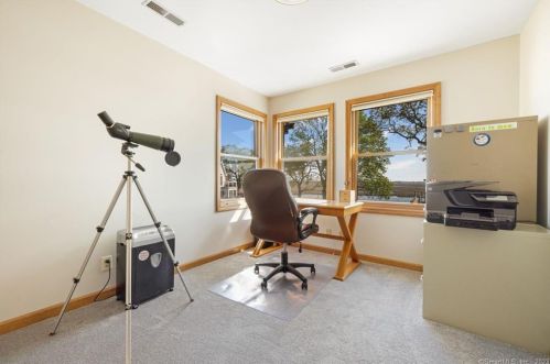 259 Housatonic Dr, Milford CT  06460-4935 exterior