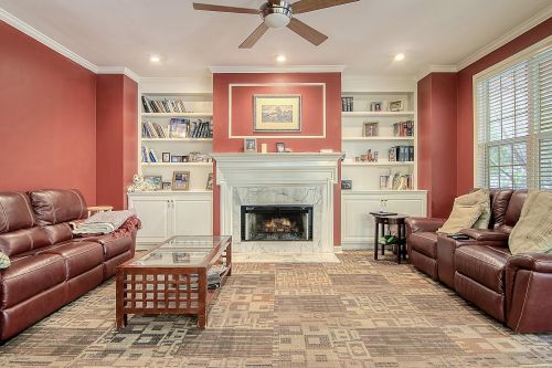 200 Oak Pt Lndg Dr, Mount Pleasant SC  29464-6283 exterior