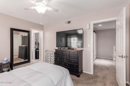 5444 Riviera Dr, Glendale AZ  85304-2422 exterior