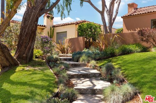 1313 Beech Ave, Torrance, CA 90501-2424