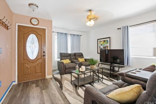 143 Corbin Way, Long Beach, CA 90805-8019