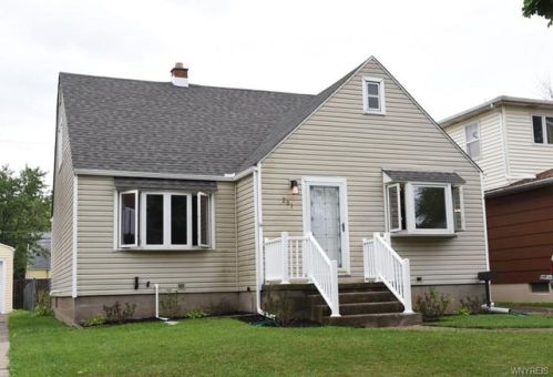 261 Fairfield Ave, Buffalo, NY 14223-2527