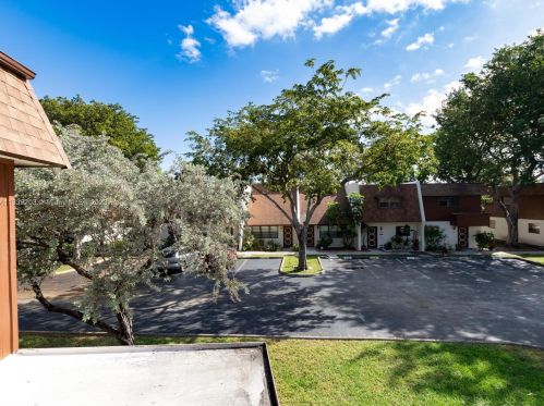 2177 14th Ave, Hollywood FL  33020-2539 exterior