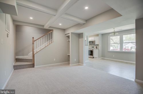 10600 Woodland Dr, Fredericksburg VA  22407-7759 exterior