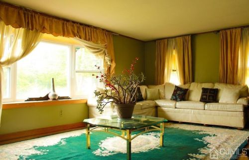 2806 Maple Ave, South Plainfield, NJ 07080-5454