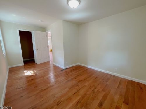 14 Maple St, Lincoln Park NJ  07035-2414 exterior