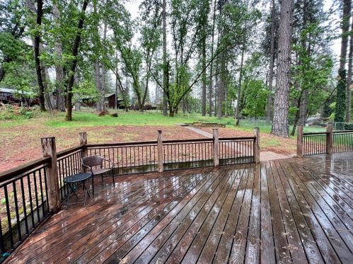 10683 Alta Sierra Dr, Grass Valley CA  95949-6847 exterior